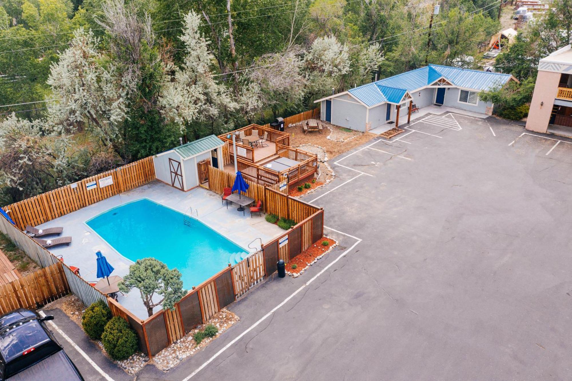 Salida Inn & Monarch Suites Zewnętrze zdjęcie